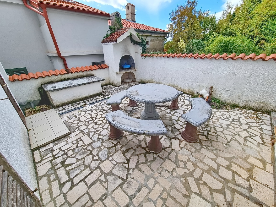 Crikvenica, appartamento con terrazza in un'ottima posizione vicino al mare!