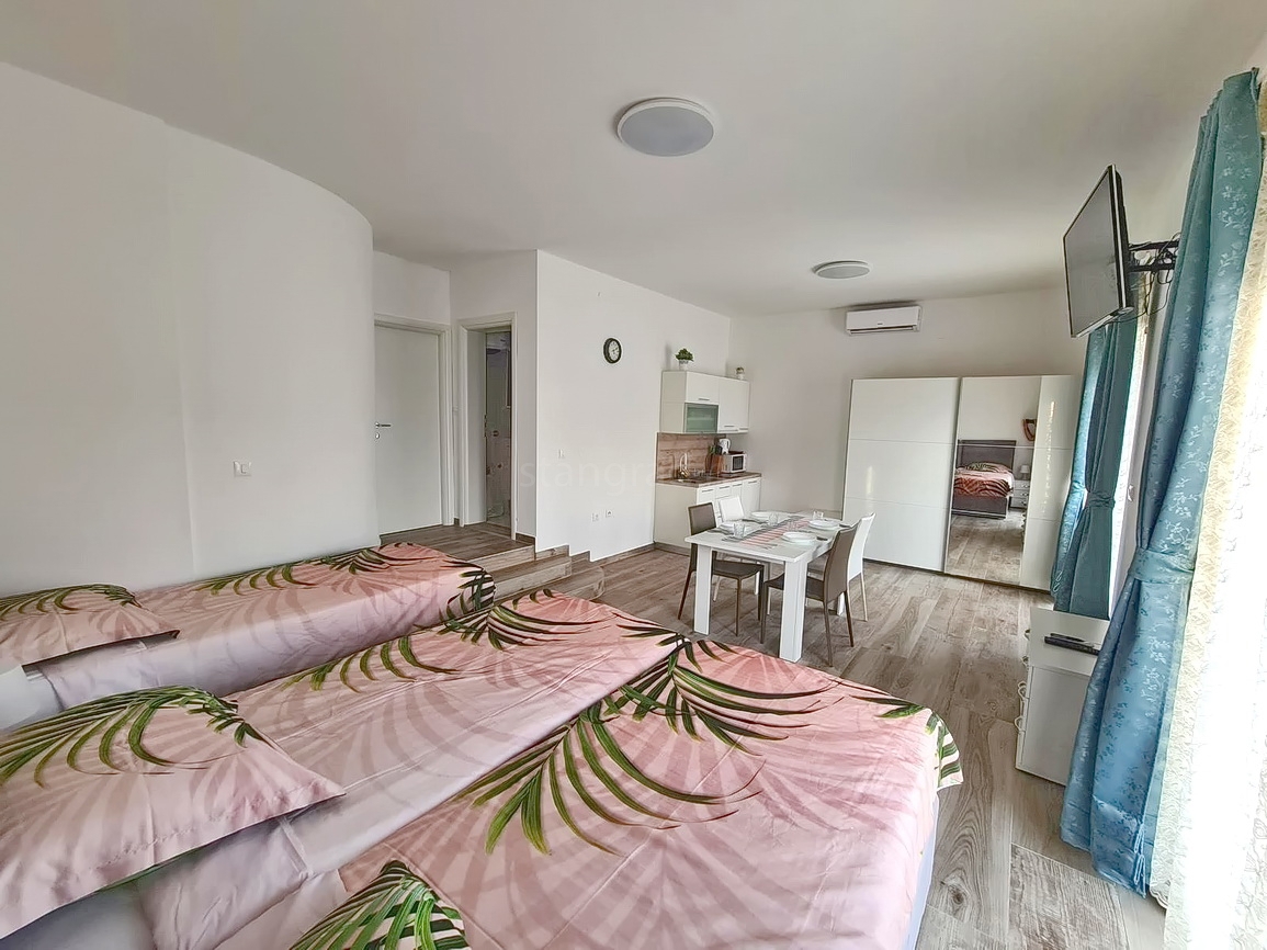 Crikvenica, casa indipendente con cinque appartamenti vicino al mare!