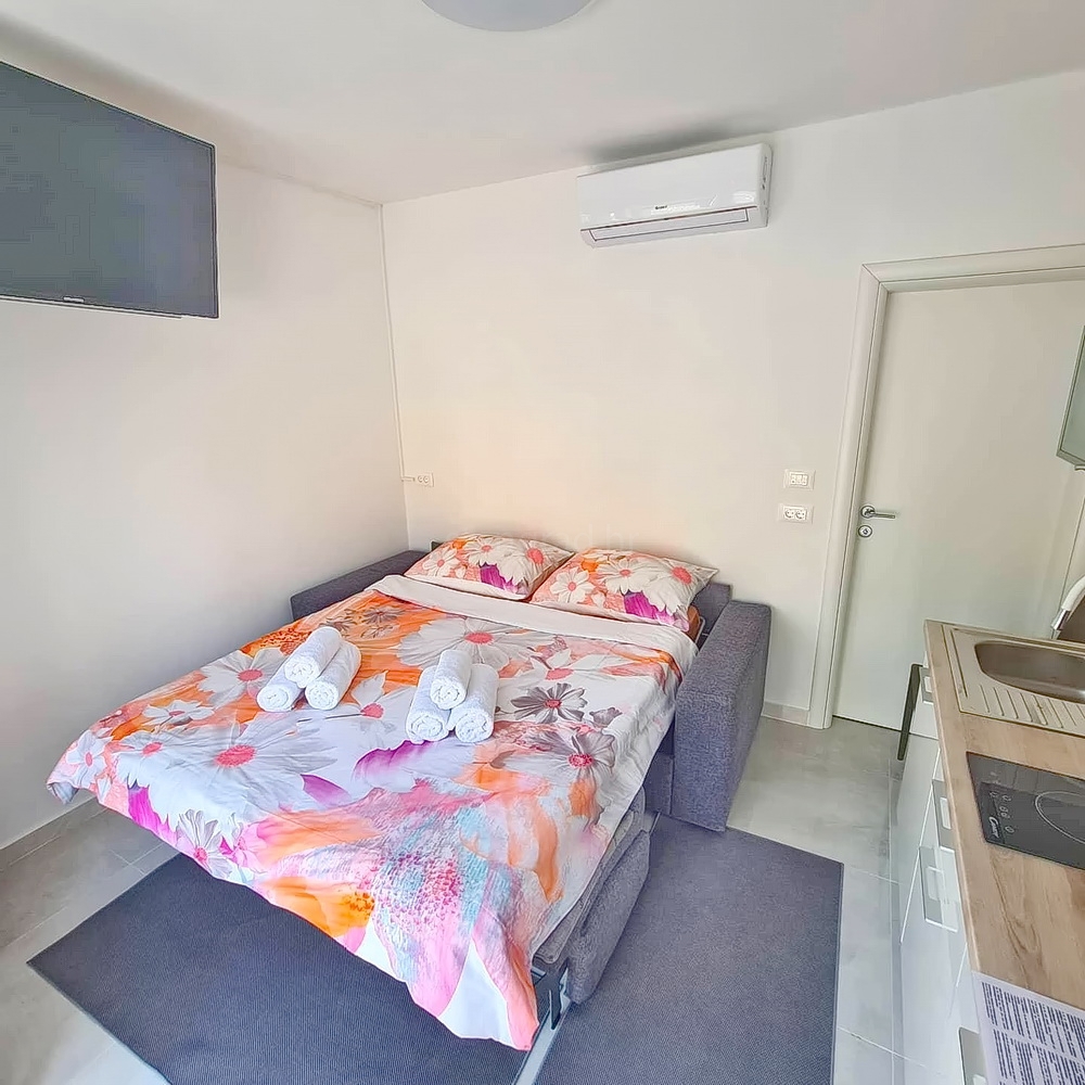 Crikvenica, casa indipendente con cinque appartamenti vicino al mare!