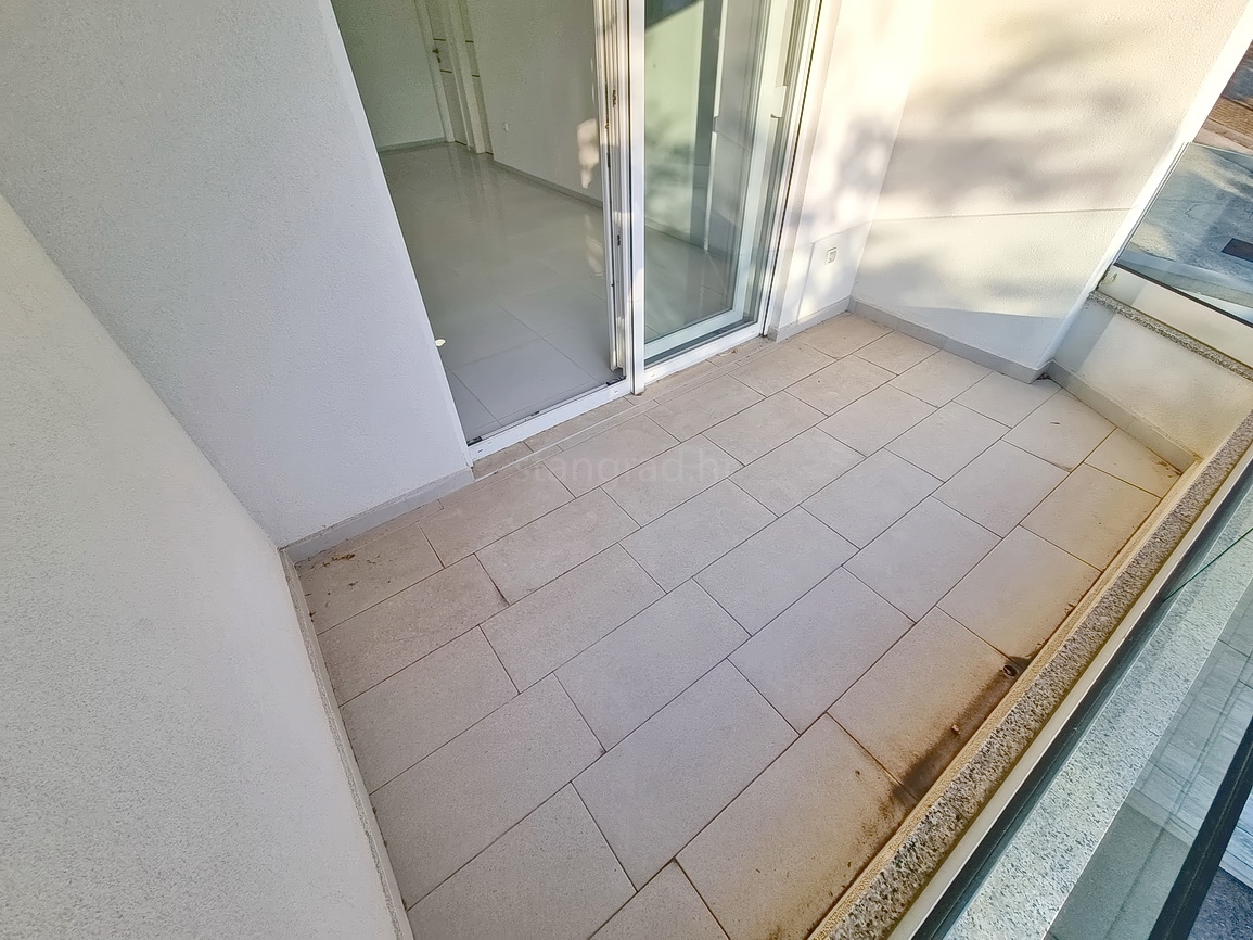 Crikvenica, appartamento al piano rialzato vicino al mare!