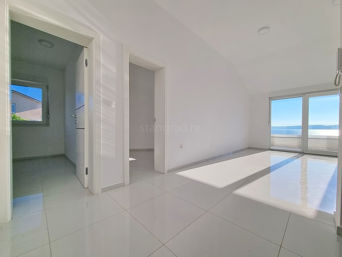 Crikvenica, appartamento al 2° piano di un nuovo edificio vicino al mare!