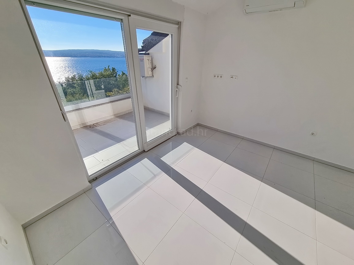 Crikvenica, appartamento al 2° piano di un nuovo edificio vicino al mare!
