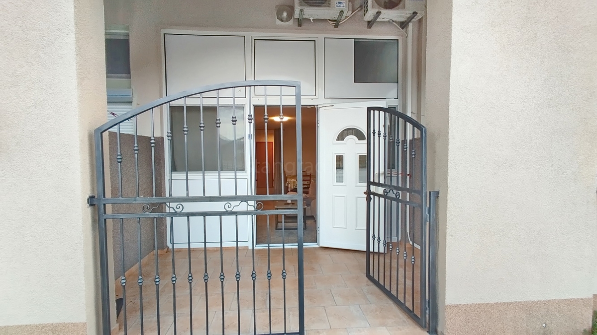 Novi Vinodolski, appartamento duplex vicino al mare!