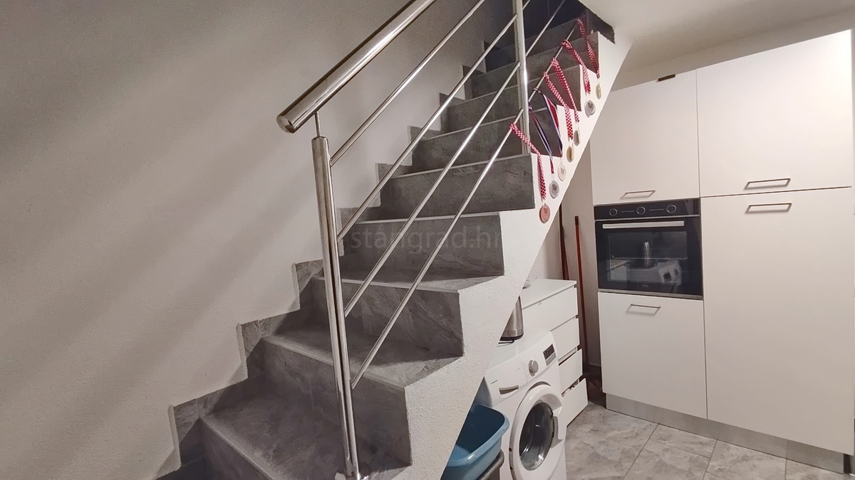 Novi Vinodolski, appartamento duplex vicino al mare!