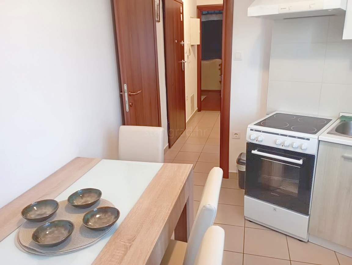 Appartamento al piano terra a Krk con vista mare!