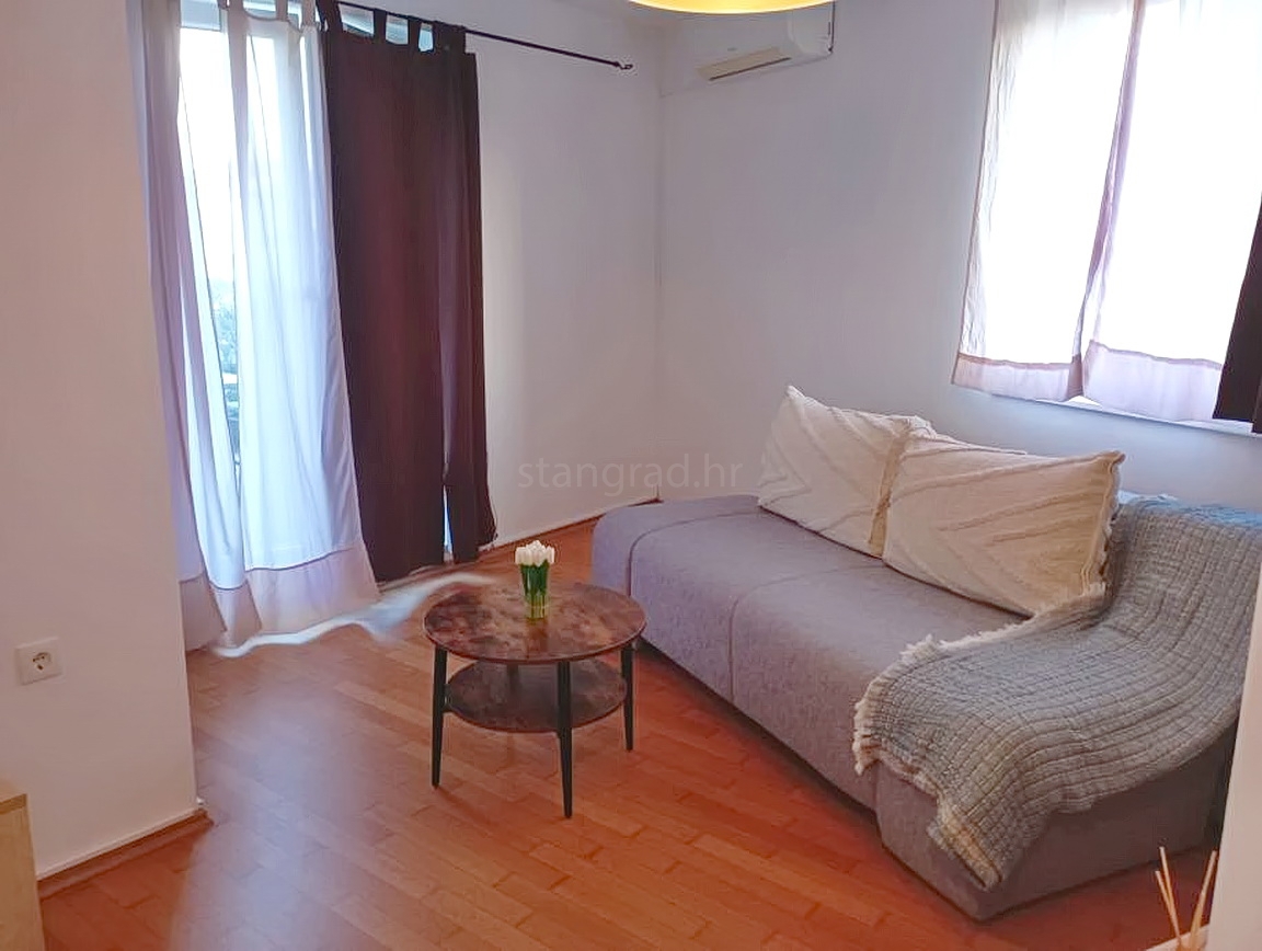 Appartamento al piano terra a Krk con vista mare!