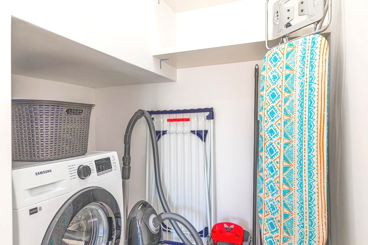 Krk, dintorni, moderna casa bifamiliare in una posizione tranquilla!