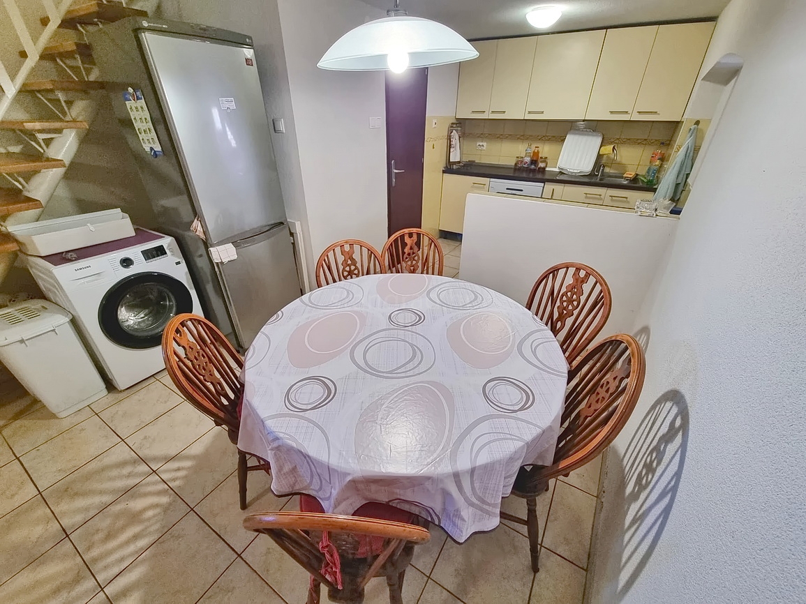 Punat, casa indipendente nelle immediate vicinanze del mare!