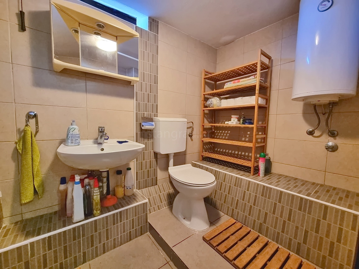 Punat, casa indipendente nelle immediate vicinanze del mare!