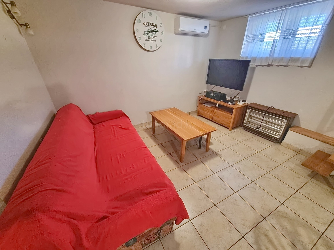 Punat, casa indipendente nelle immediate vicinanze del mare!