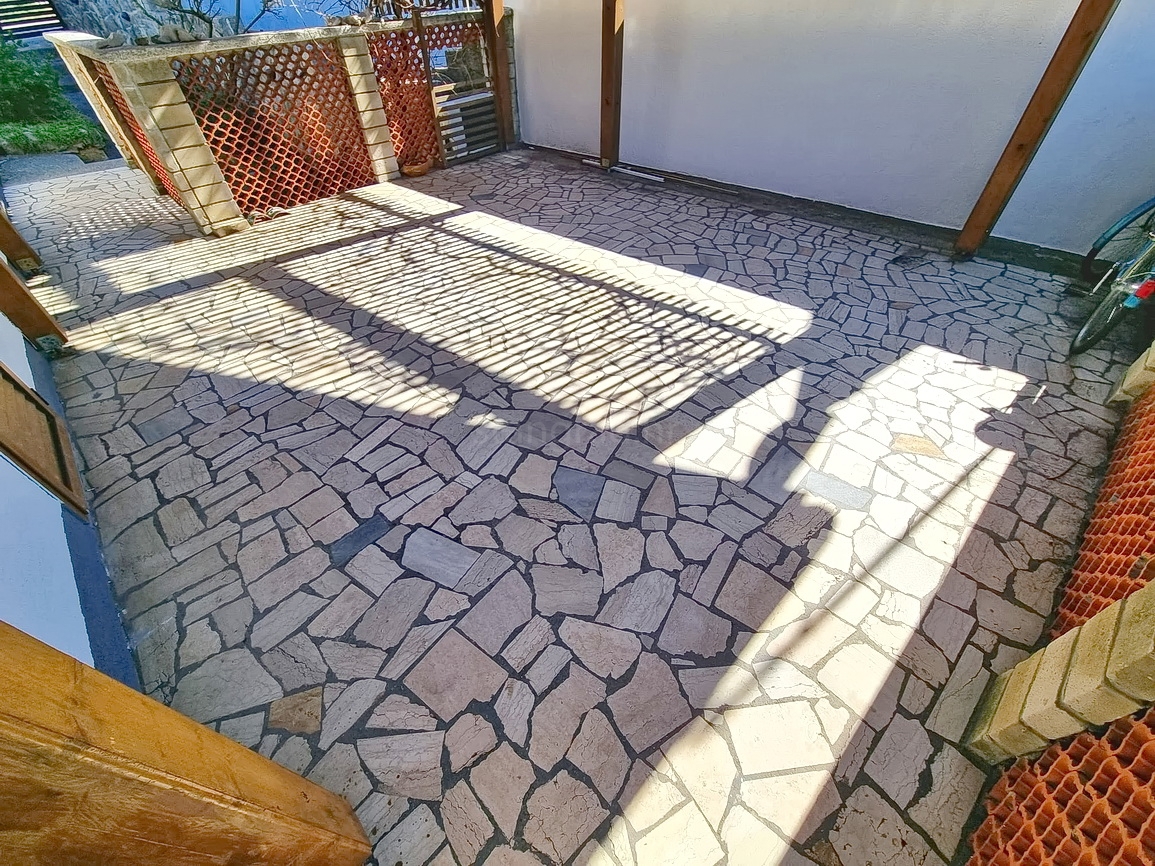 Punat, casa indipendente nelle immediate vicinanze del mare!