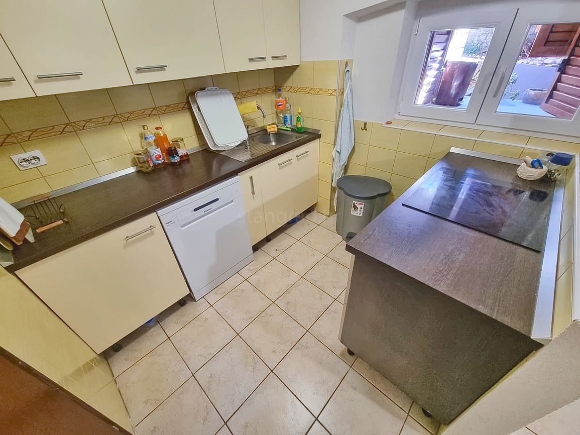 Punat, casa indipendente nelle immediate vicinanze del mare!