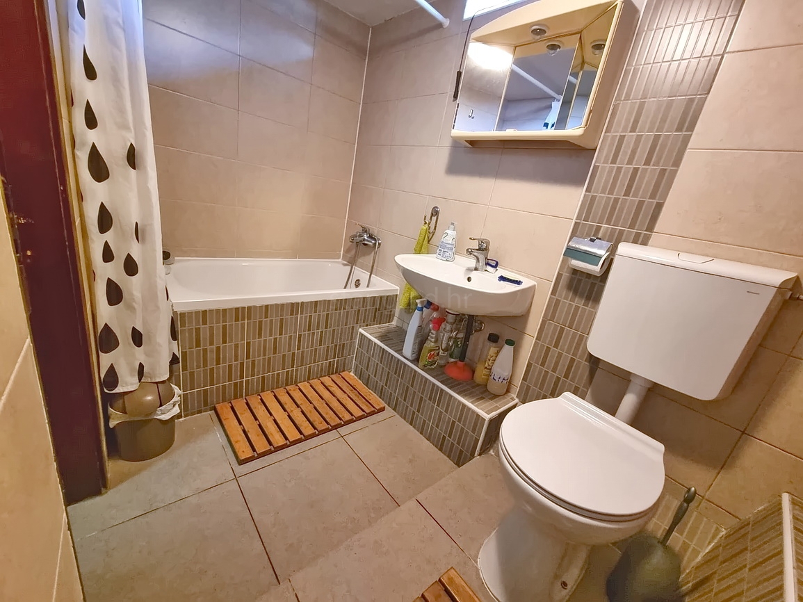 Punat, casa indipendente nelle immediate vicinanze del mare!