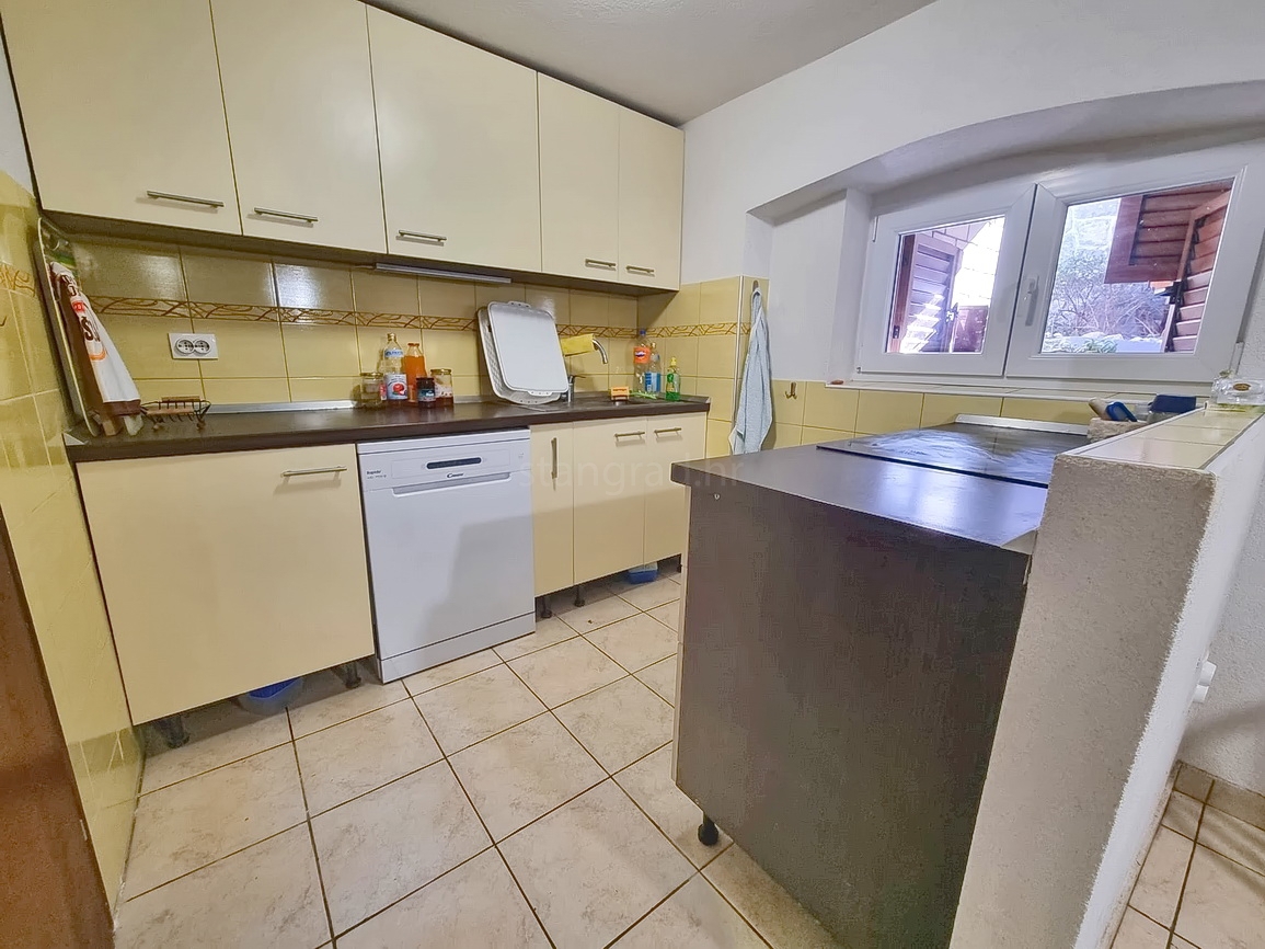 Punat, casa indipendente nelle immediate vicinanze del mare!