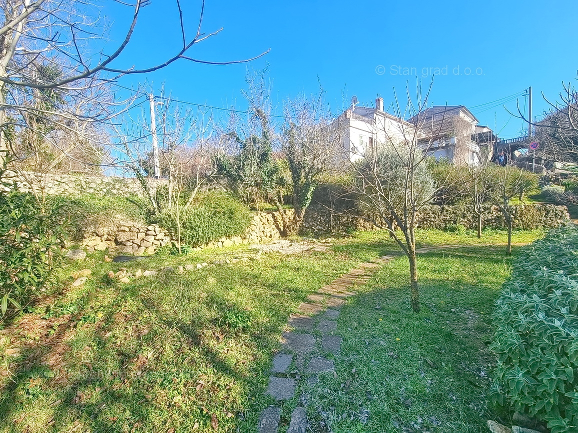 Krk, dintorni, casa in pietra in una posizione tranquilla!