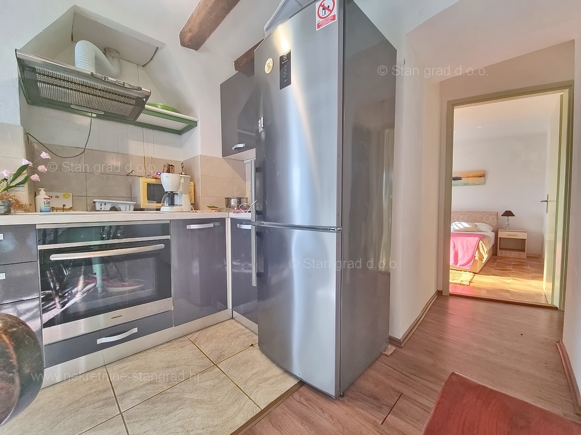 Krk, dintorni, casa in pietra in una posizione tranquilla!