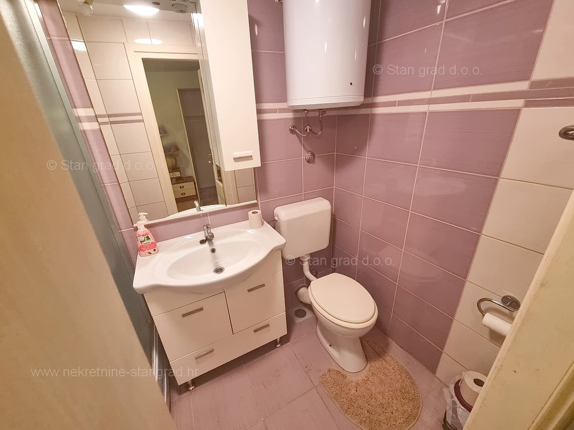 Krk, dintorni, casa in pietra in una posizione tranquilla!