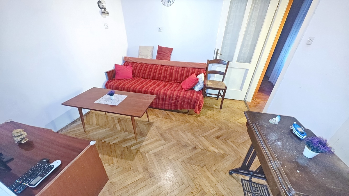 Vrbnik, casa bifamiliare con vista mare!