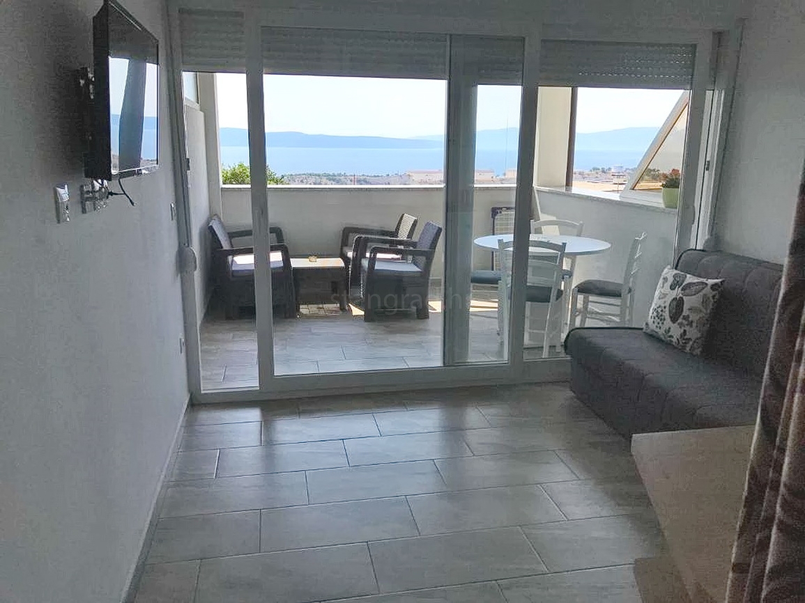 Omišalj, lussuoso edificio residenziale con appartamenti e attico!