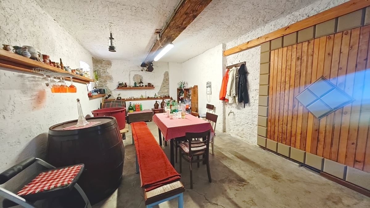 Dobrinj, casa indipendente con vista mare aperta!