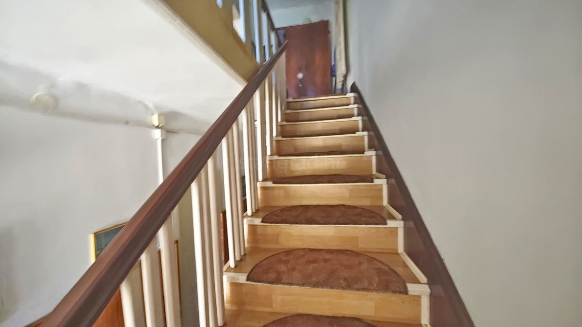 Dobrinj, casa indipendente con vista mare aperta!