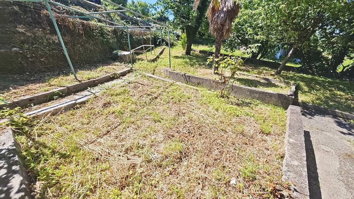 Dobrinj, casa indipendente con vista mare aperta!