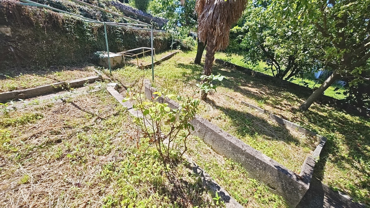Dobrinj, casa indipendente con vista mare aperta!