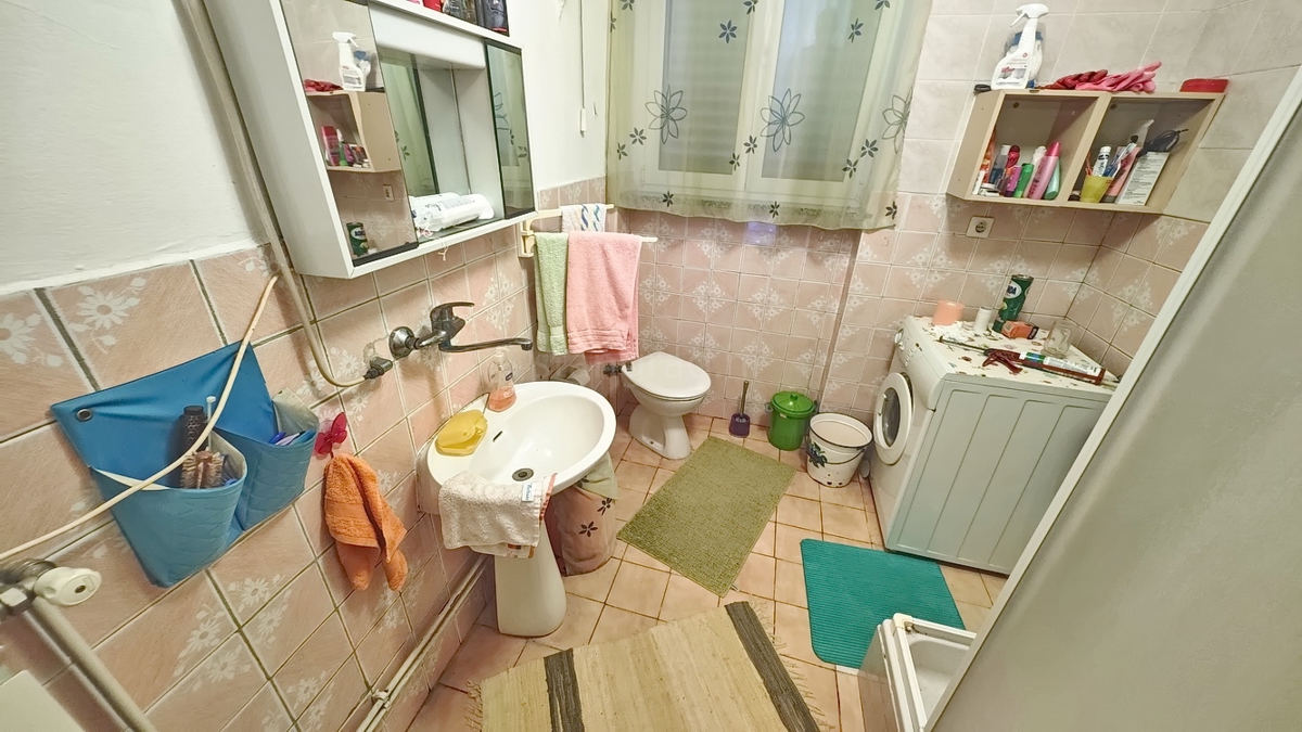 Dobrinj, casa indipendente con vista mare aperta!