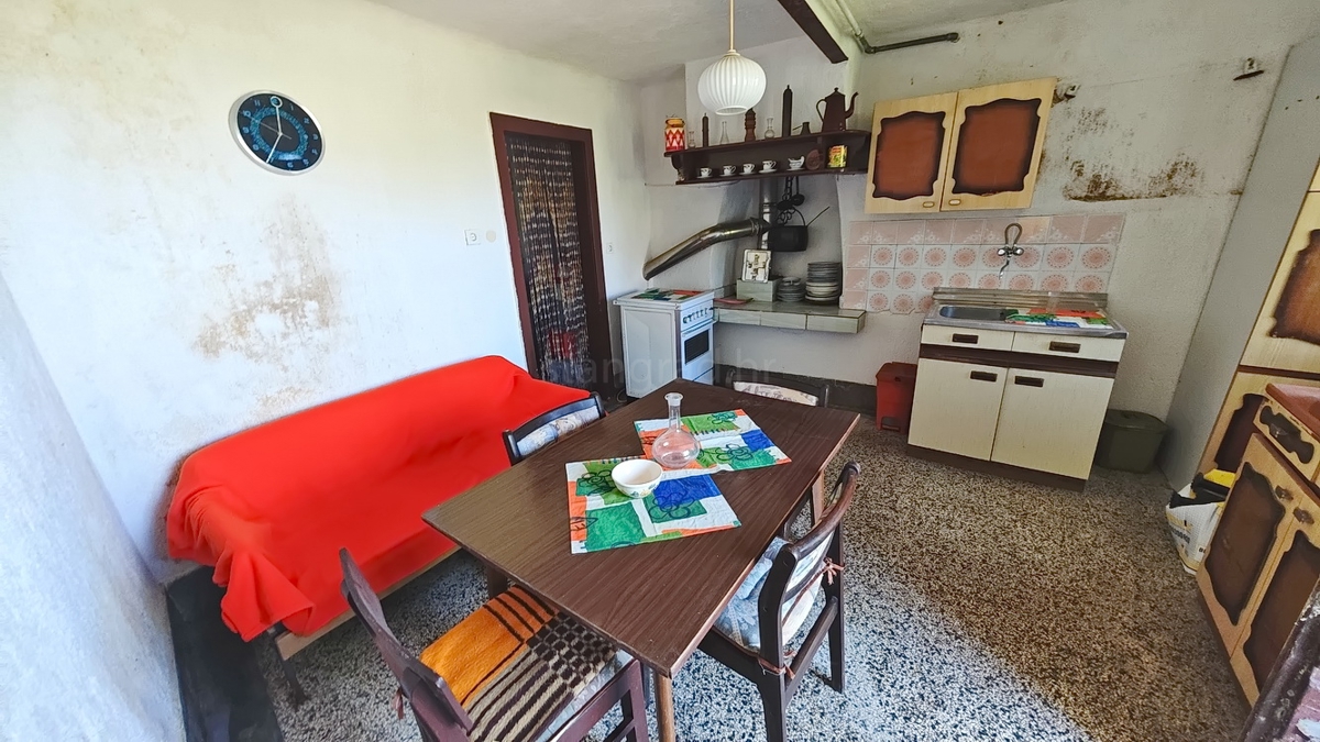 Dobrinj, casa indipendente con vista mare aperta!