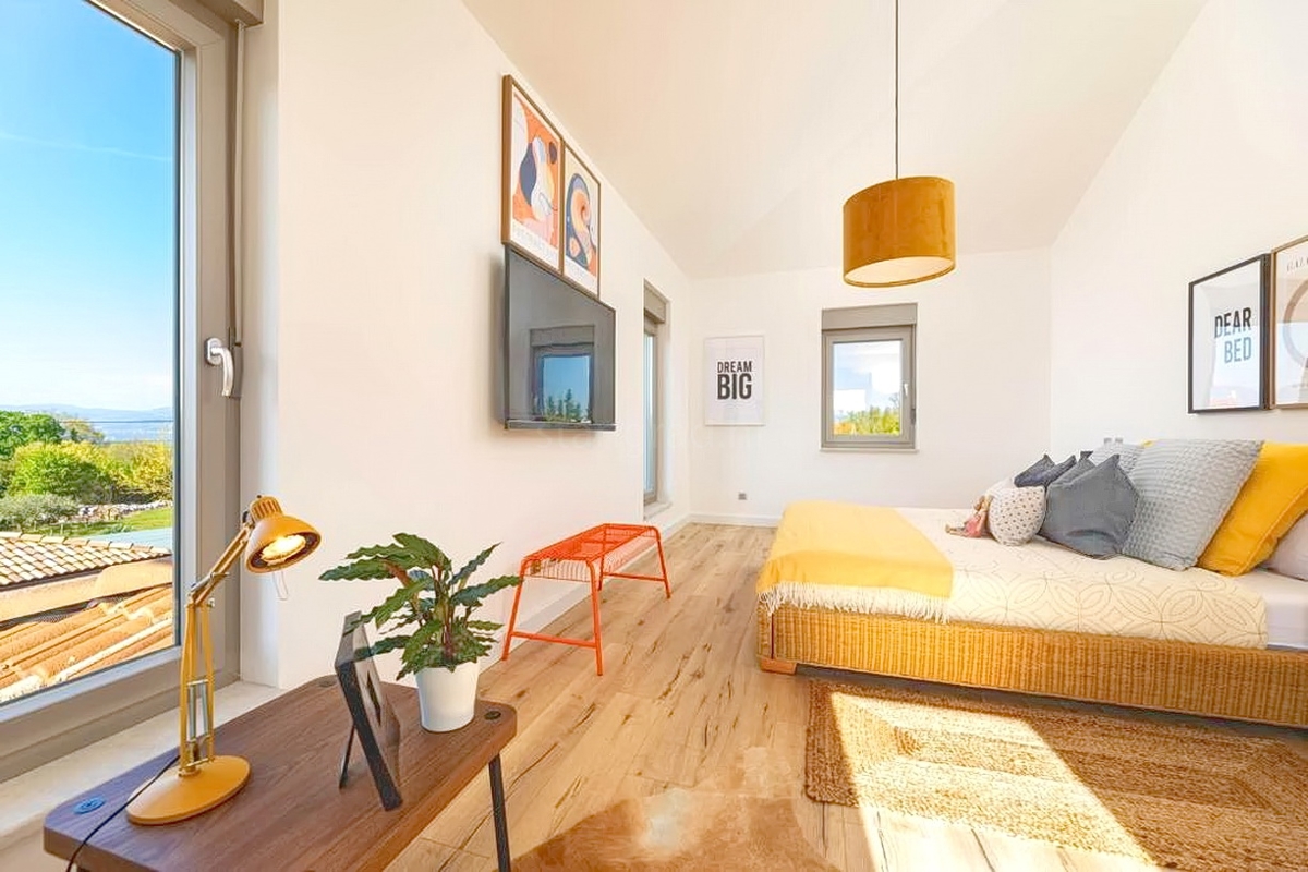 Zona di Malinska, bellissima casa indipendente con piscina!