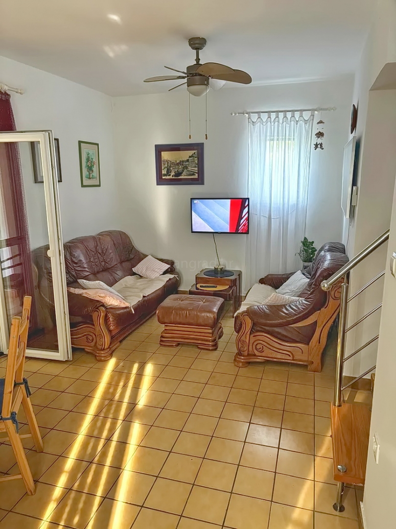 Krk, appartamento duplex vicino al mare!