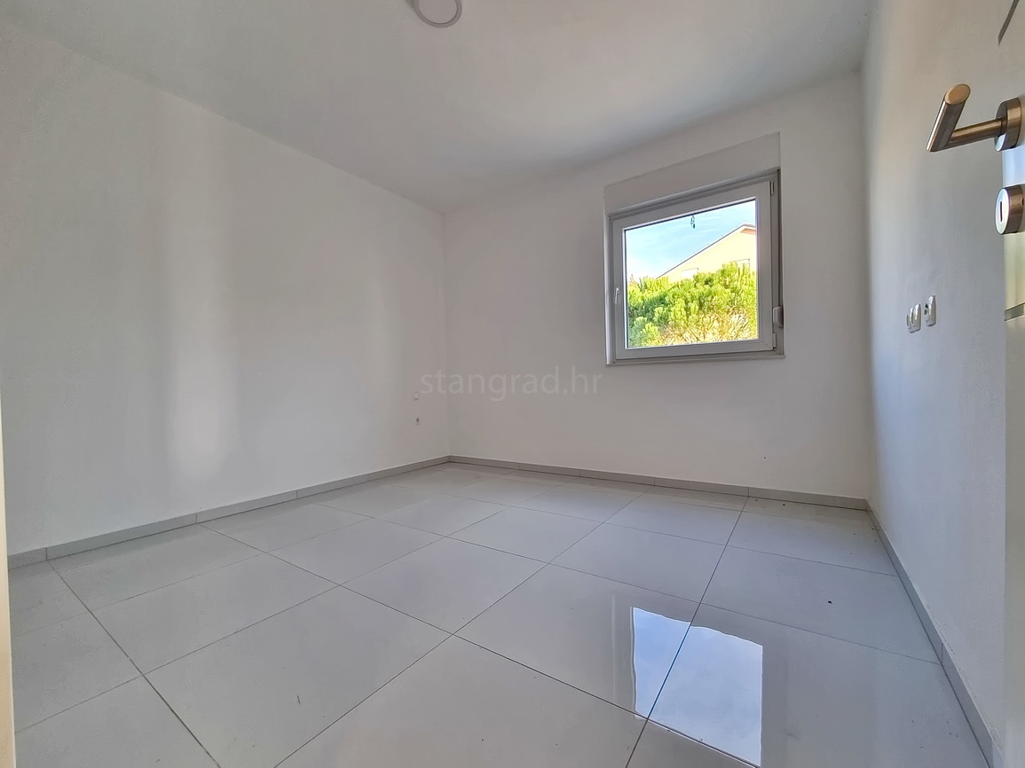 Crikvenica, appartamento al 1° piano di un nuovo edificio con vista mare!