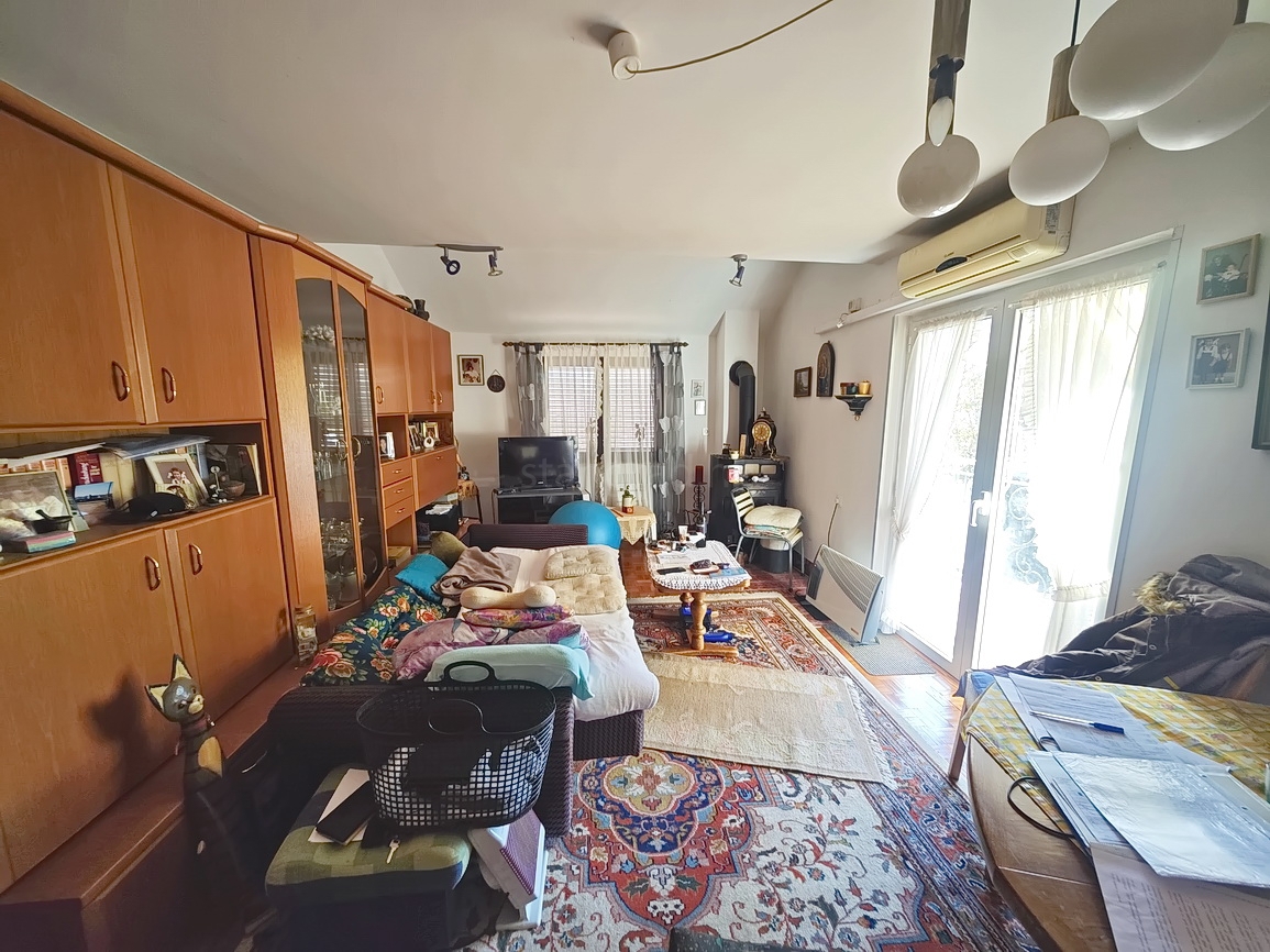 Malinska, appartamento duplex vicino al mare!