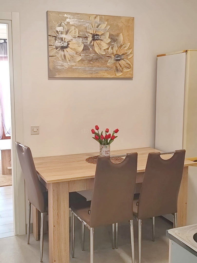 Crikvenica, monolocale con terrazza e ampio giardino!