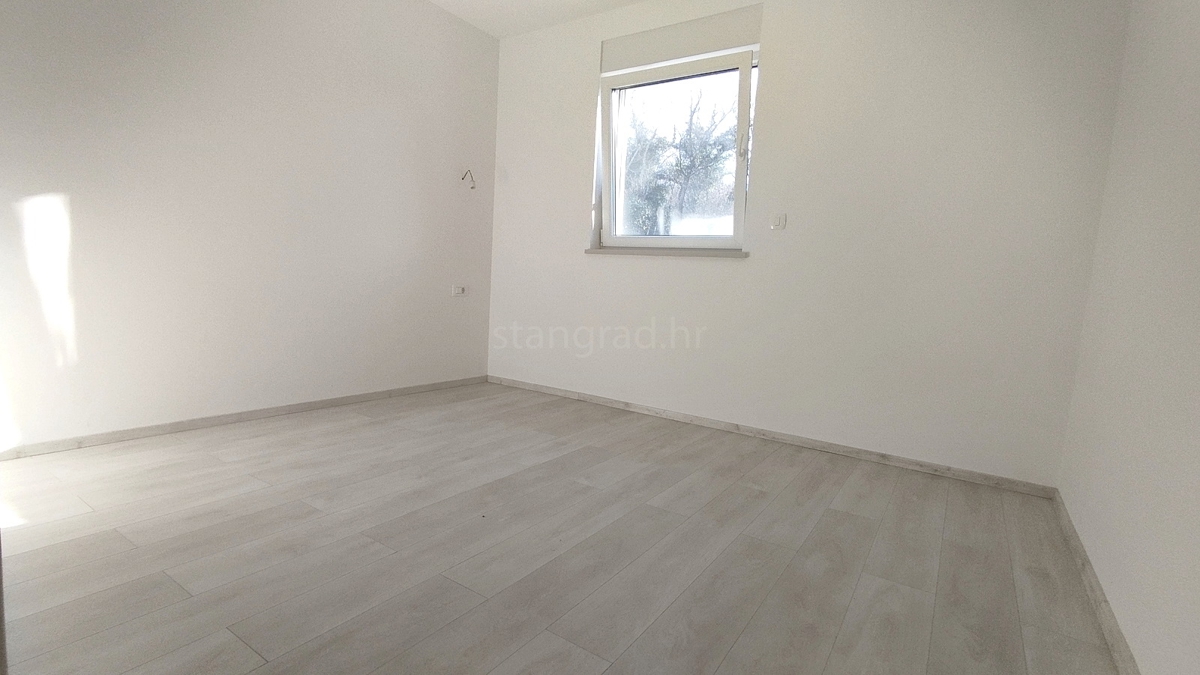 Crikvenica zona, nuovo appartamento trilocale al 1. piano!