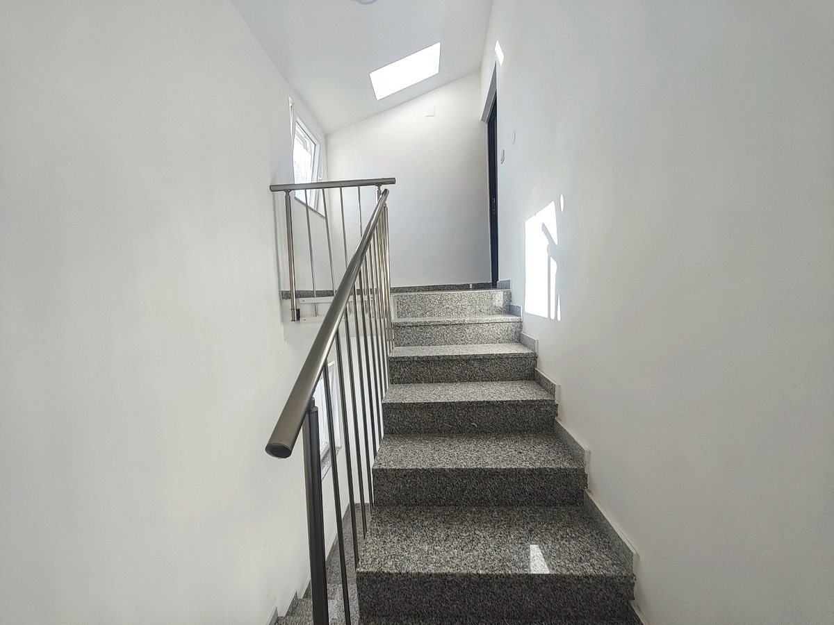 Šilo, vendita, appartamento al secondo piano in ottima posizione vicino al mare