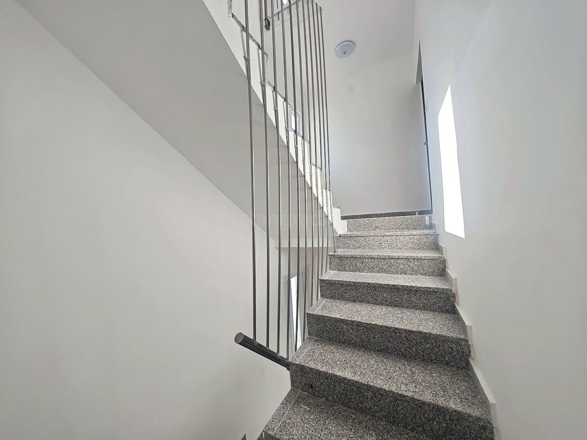 Šilo, vendita, appartamento al secondo piano in ottima posizione vicino al mare