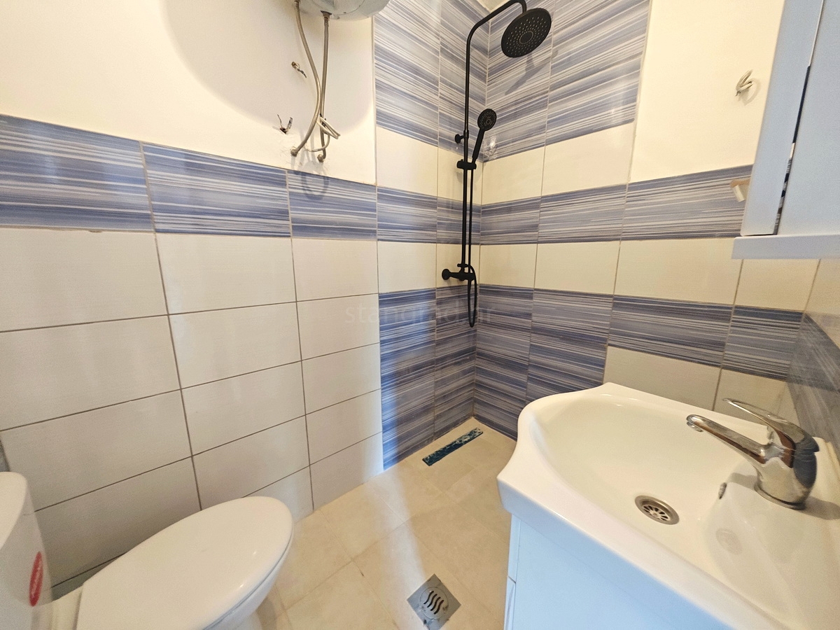 Šilo, vendita, appartamento al primo piano, a soli 150 m dal mare!