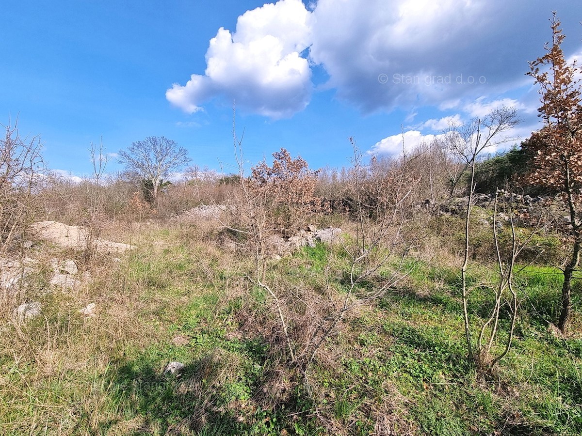 Malinska, terreno edificabile con vista mare, vendita!