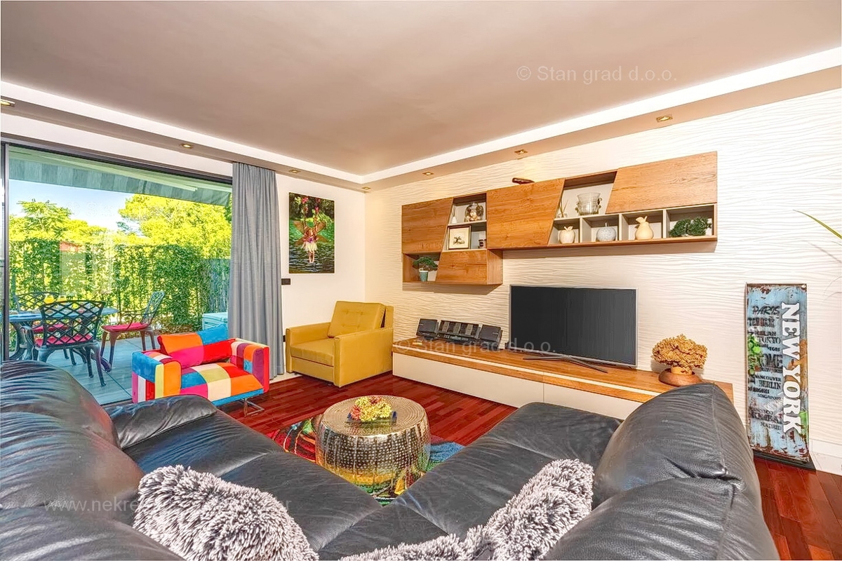 Malinska, lussuoso appartamento con giardino vicino al mare!