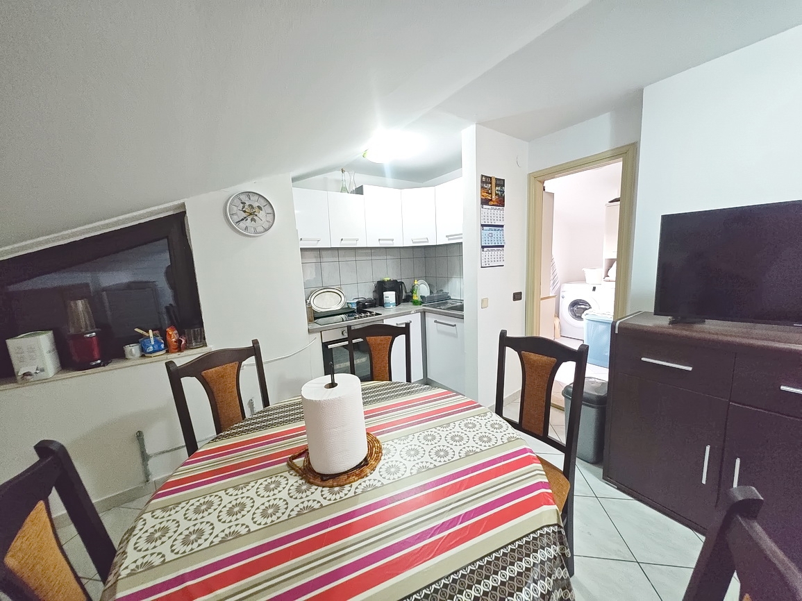 Malinska, appartamento con una camera da letto e vista mare!