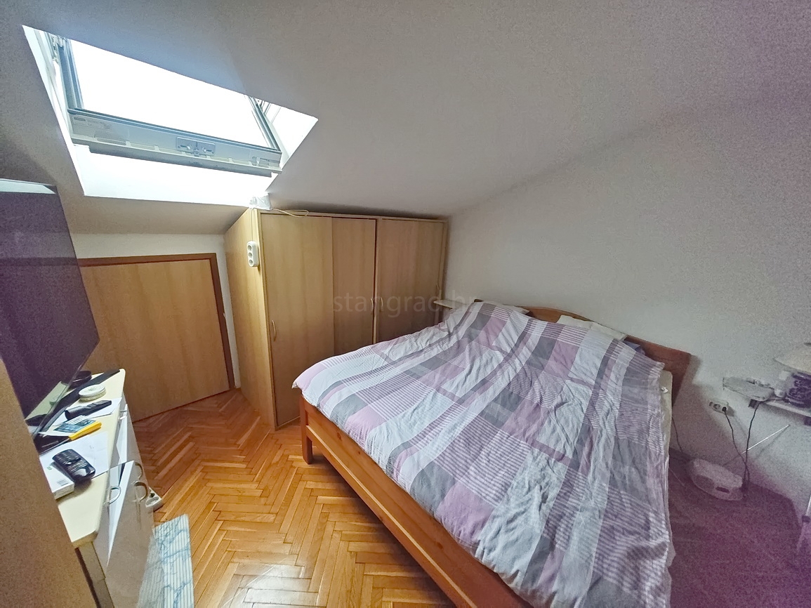 Malinska, appartamento con una camera da letto e vista mare!