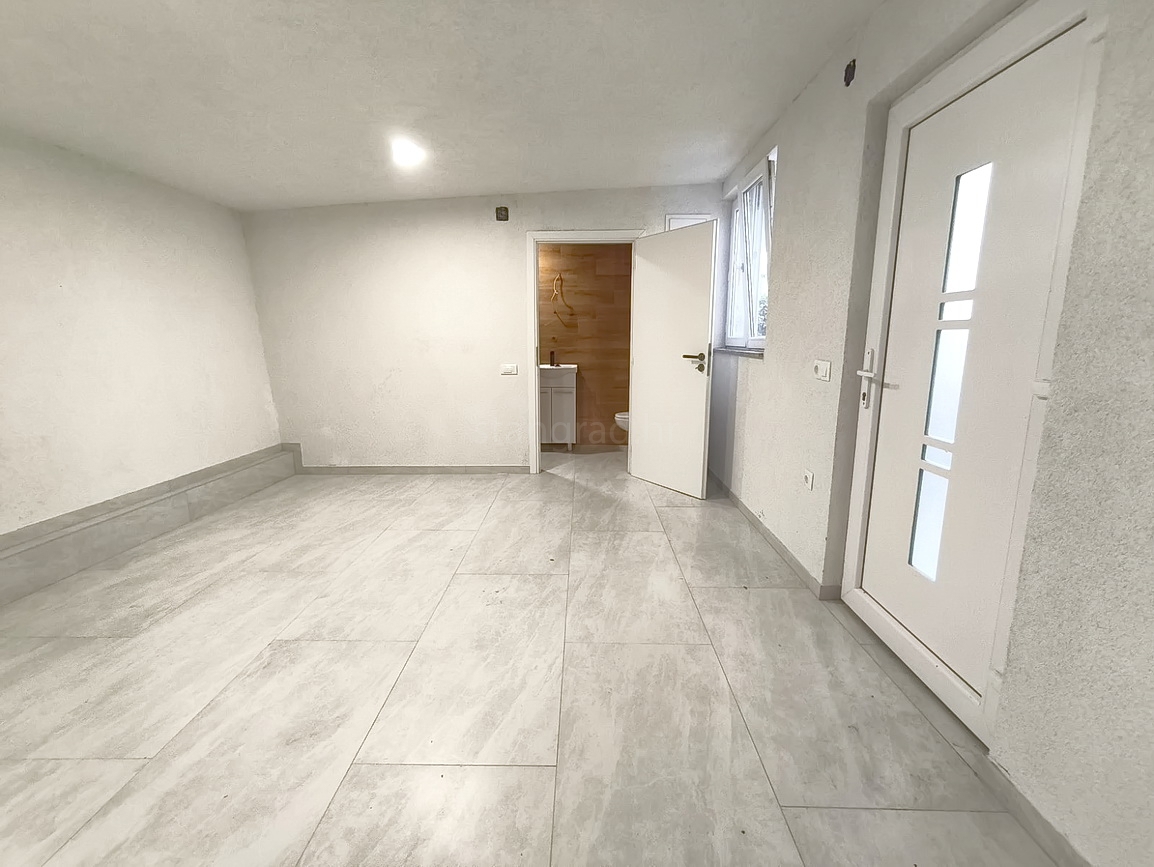 Crikvenica, appartamento appena ristrutturato vicino al mare!