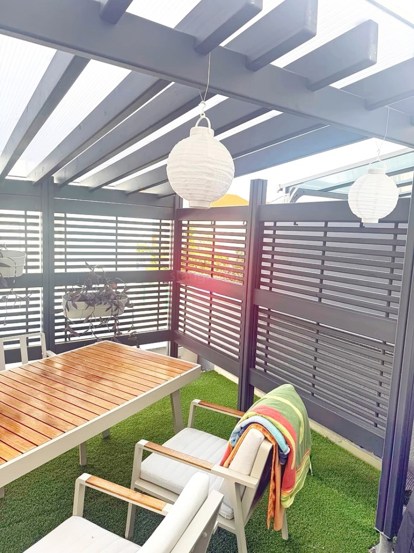 Malinska, moderno appartamento al piano terra con ampio giardino!