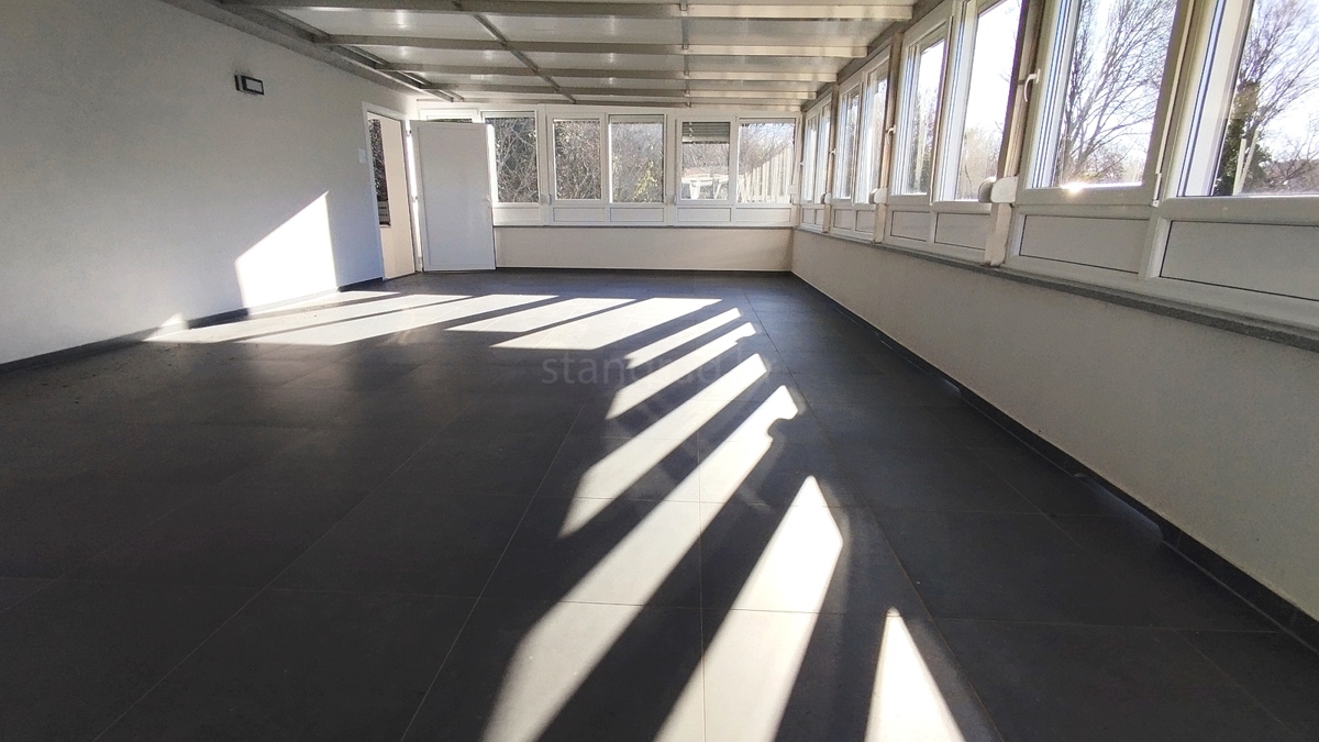 Crikvenica zona, nuovo appartamento trilocale al 1. piano!