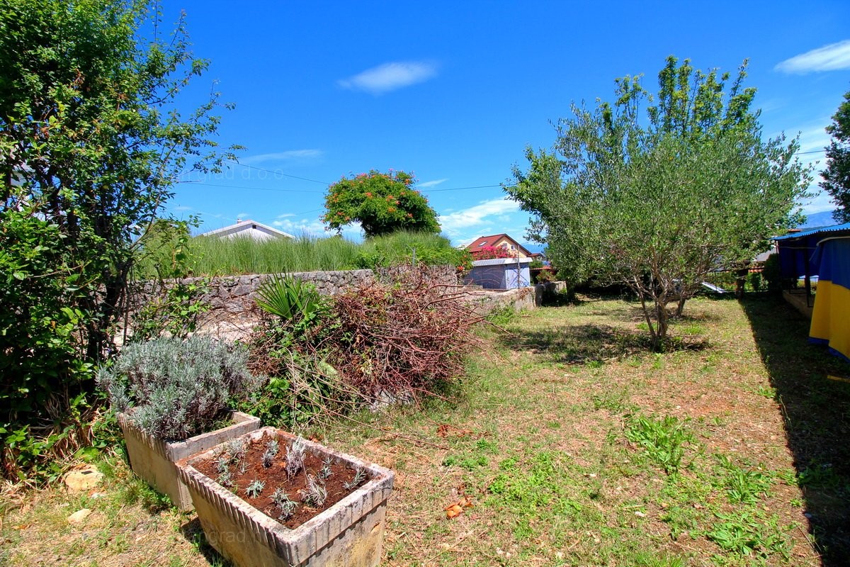 Malinska, casa con ristorazione vicino al mare, IN VENDITA !!