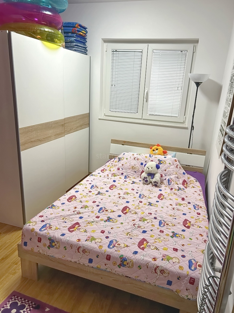 Krk, appartamento al piano terra con giardino nelle immediate vicinanze del mare!