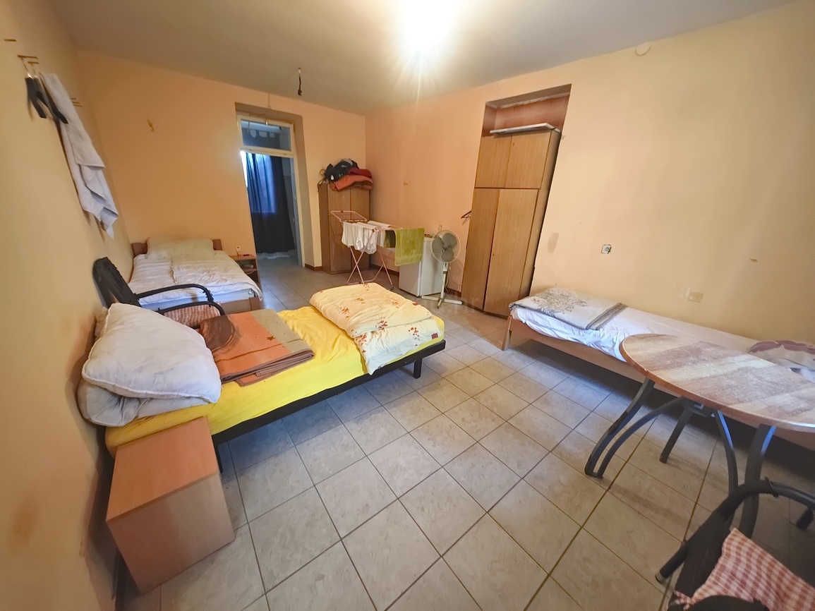 Omišalj, piano terra della casa e seminterrato in posizione eccellente!