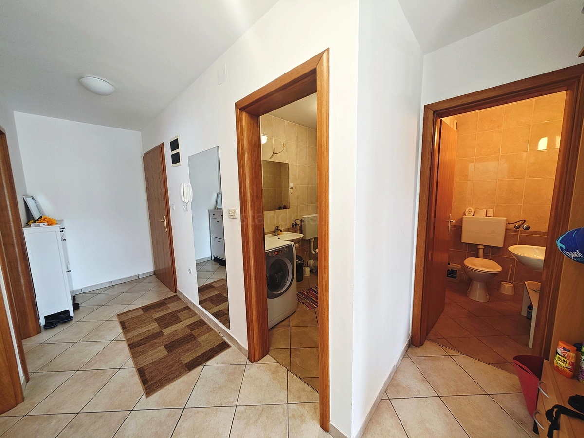 Baia di Soline, appartamento spazioso con vista mare!