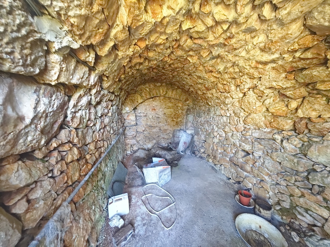 Šilo, casa da ristrutturare in posizione tranquilla!